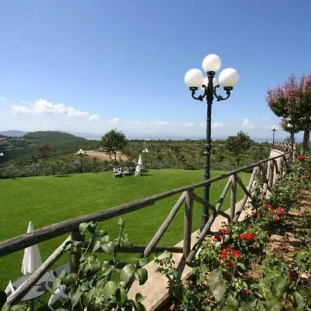 Sulla Via Degli Etruschi بيت للعطل *